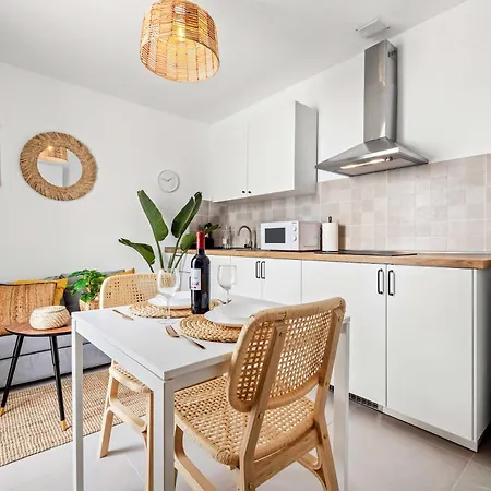 Bayside Cocoteros Hideaway Ocean Nest Apartment